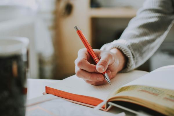scrivere